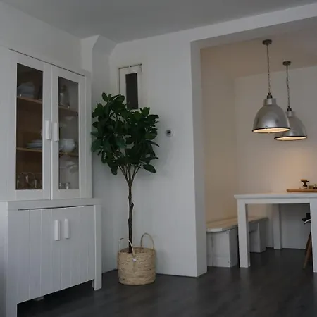 House Strandgeluk- 2 Minutes From The Apartment *